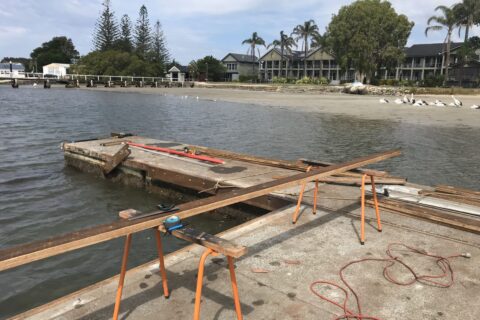 pontoon refurbishing