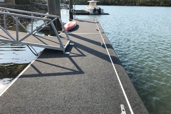 The Advantages of Owning a Floating Pontoon Jetty