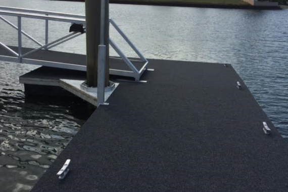 Gangway & Pontoon Recarpeting