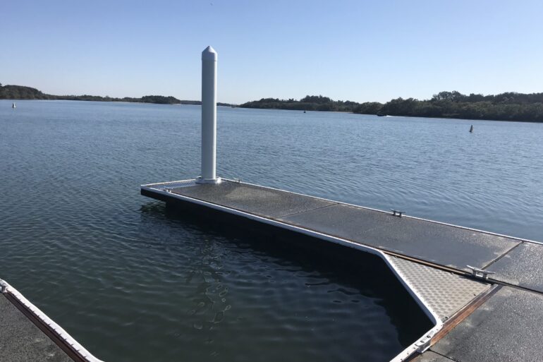 How to Reduce & Manage Pontoon Maintenance