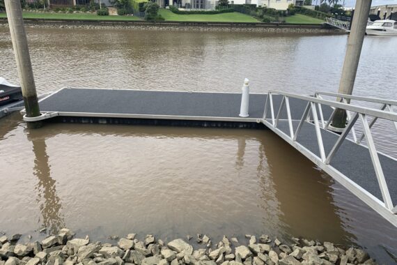 Pontoon Maintenance & Repairs Sunshine Coast